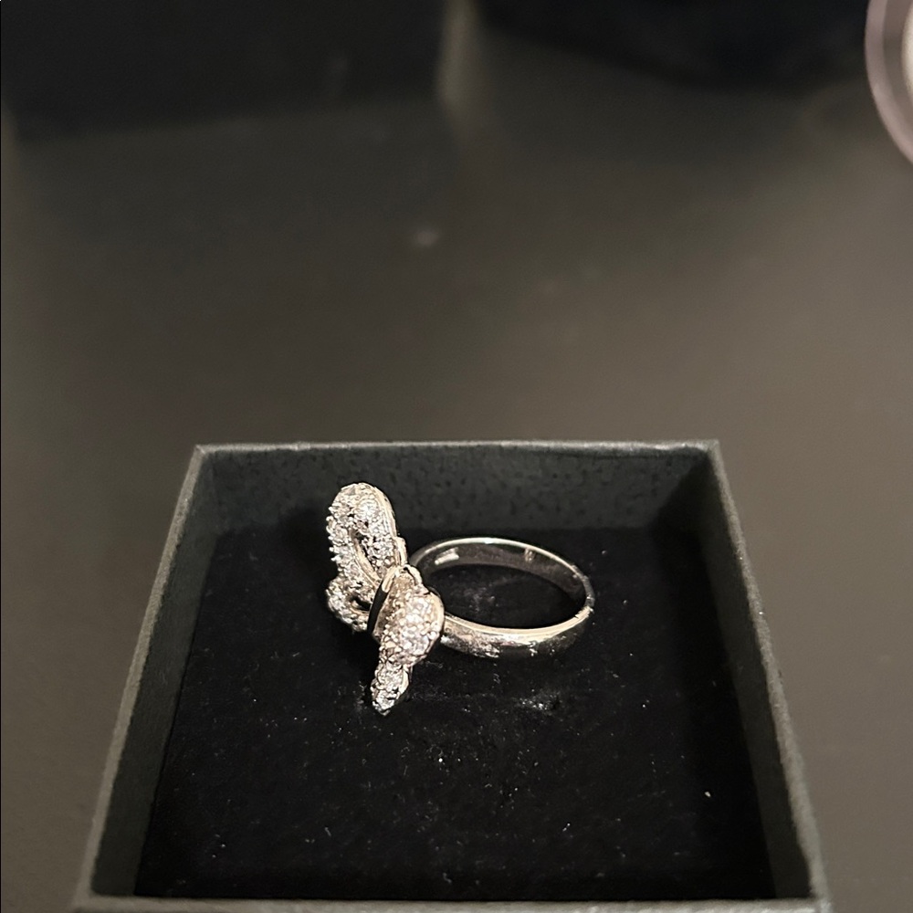 Elegant Sterling Silver Butterfly Ring
Size 7 1/2. - Picture 2 of 2